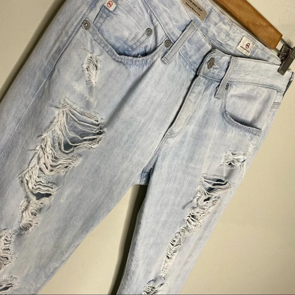 AG Adriano Goldschmied Light Wash Distressed The Nikki Crop Relaxed Jean Size 26 - Picture 3 of 11